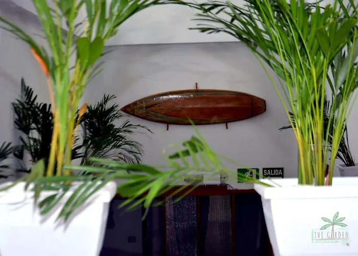 Guest house Casa The Garden Palmas